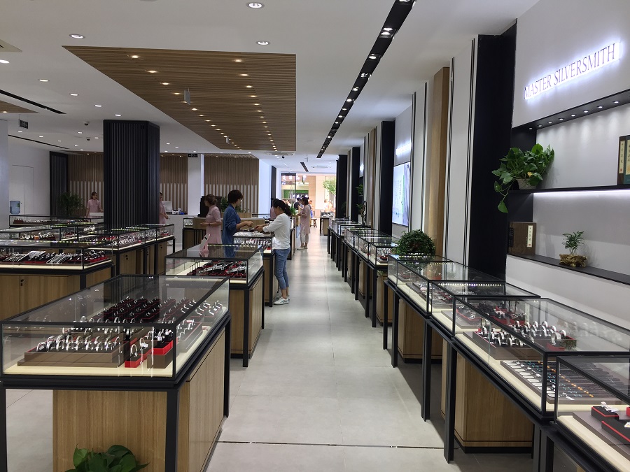 南京商場展廳裝修